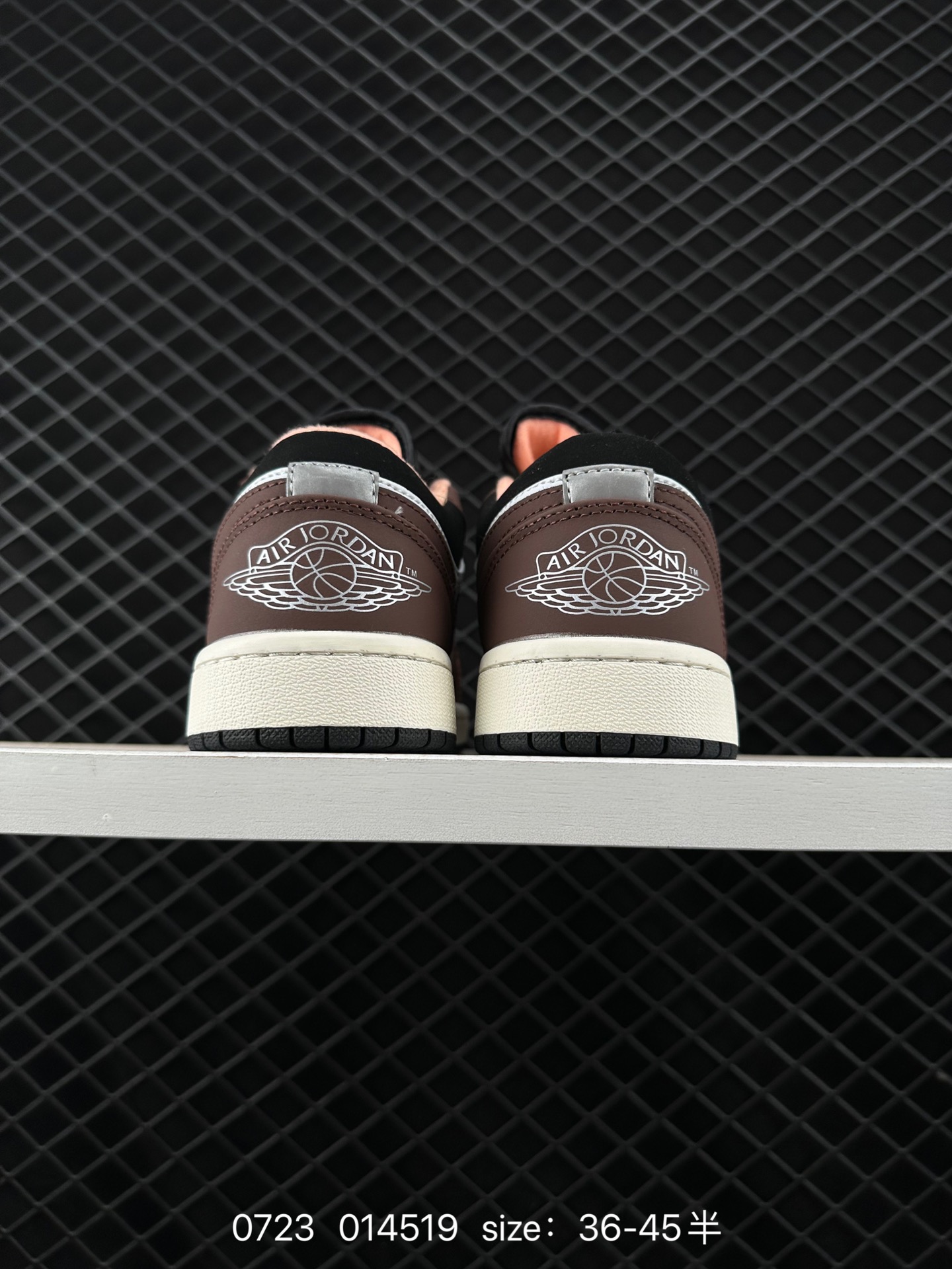 Air Jordan 1 Low AJ1